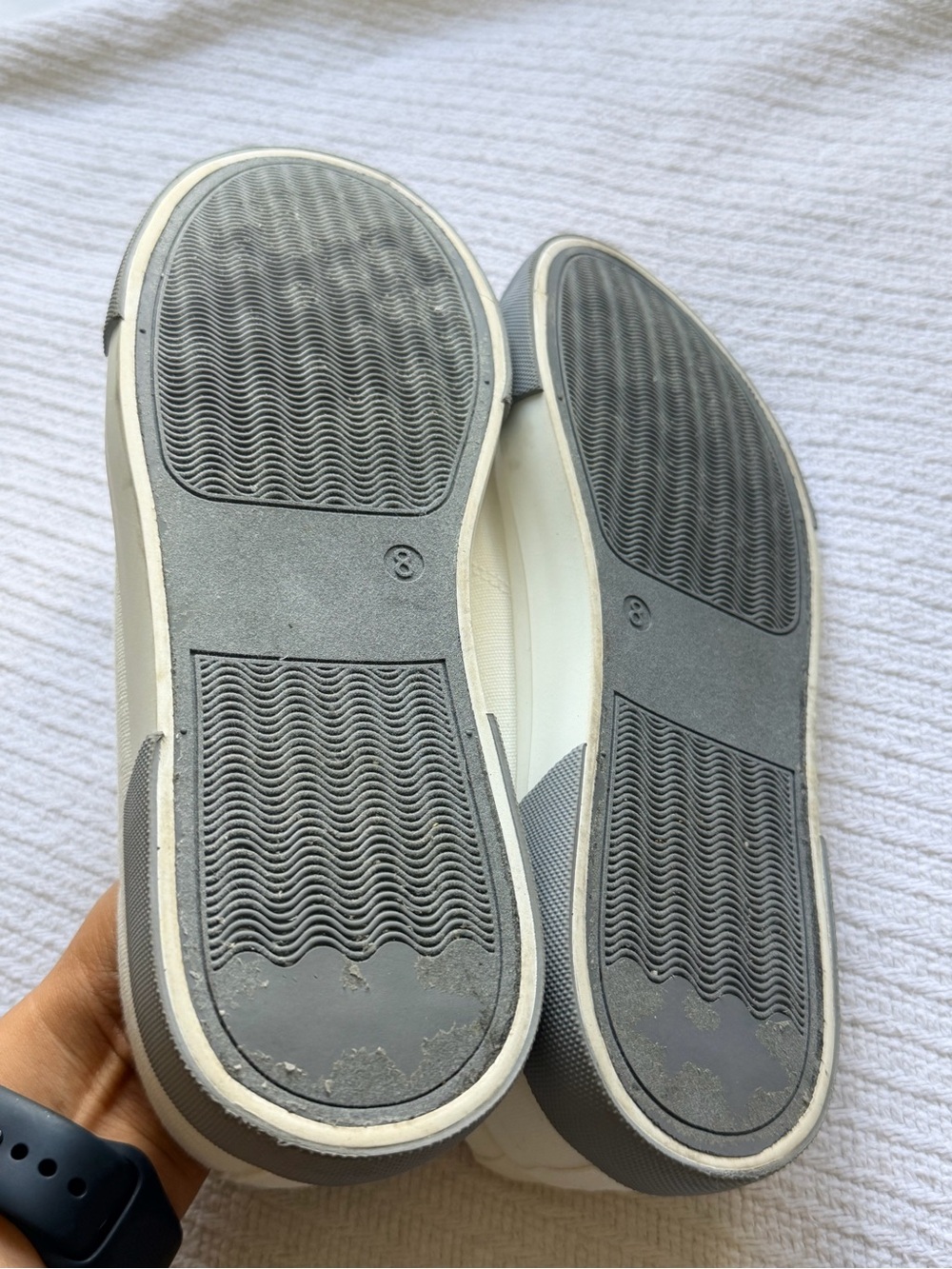 Serra Canvas Low-Top Sneakers Size 8 - Picture 5 of 7